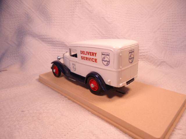 Eligor - Ford V8 - Phillips Delivery Service - 1932 - #1505