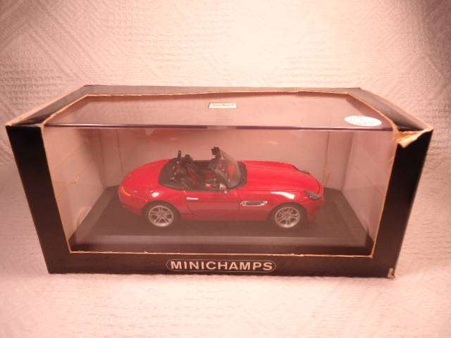 Minichamps - BMW Z8 Convertible - #430024331