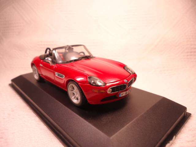 Minichamps - BMW Z8 Convertible - #430024331