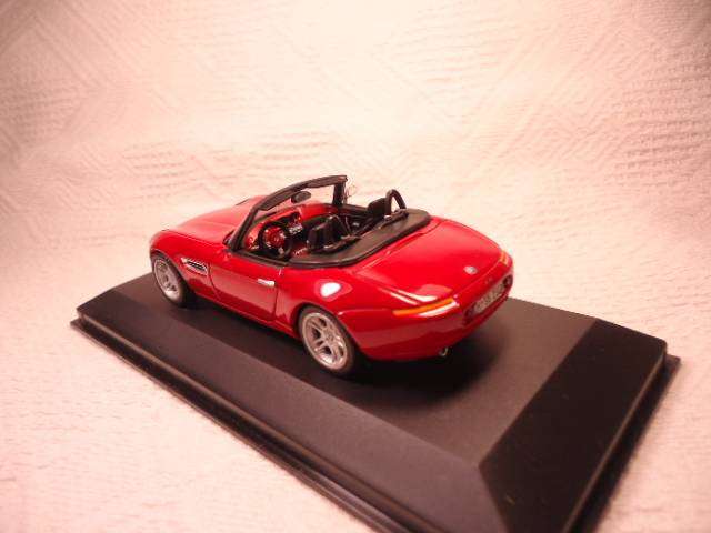 Minichamps - BMW Z8 Convertible - #430024331