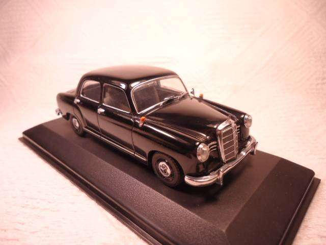 Minichamps - 1953-57 Mercedes-Benz 180 - #430033101
