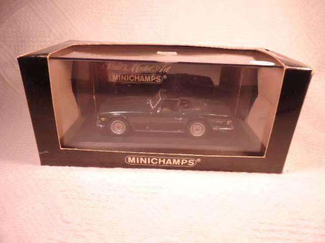 Minichamps - 1968-76 Triumph TR6 - #430132571