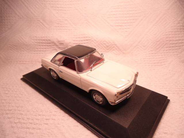 Minichamps - Mercedes-Benz 280 SL - #MIN 032251