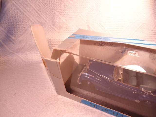Minichamps - 1951-55 Mercedes-Benz 300 S Coupe - #MIN 032321