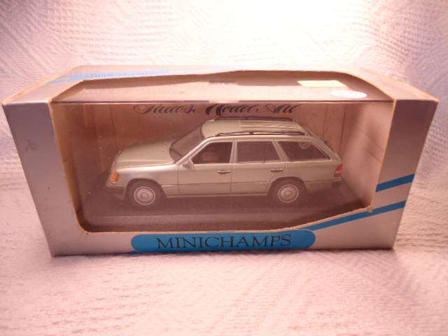 Minichamps - 1991 Mercedes-Benz 200 T - #3302