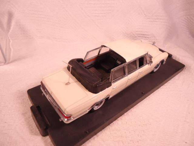 Vitesse - 1965 Mercedes-Benz 600 Pullman Landaulet - #L063A