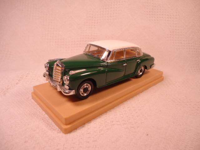Rio - Mercedes Benz Typ 300 W 189 (Adenauer) Berlina, 57-62 - #90
