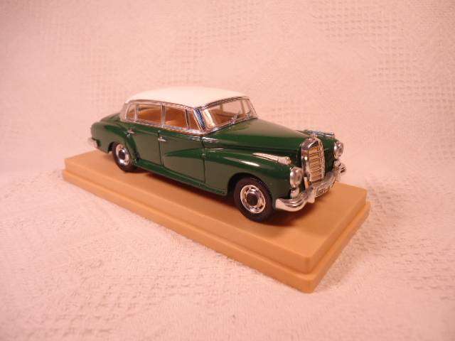 Rio - Mercedes Benz Typ 300 W 189 (Adenauer) Berlina, 57-62 - #90