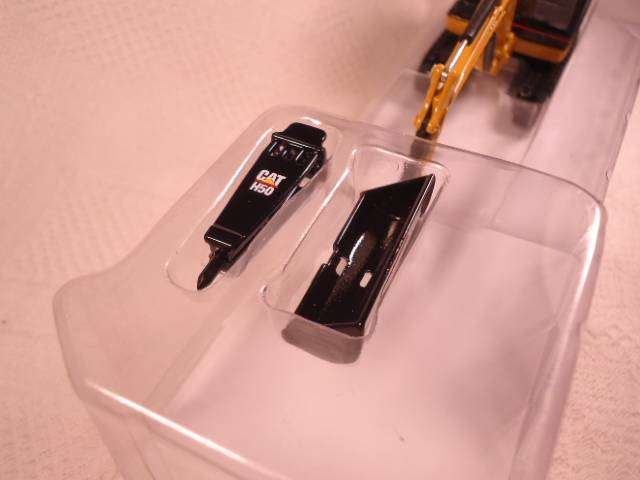 Norscot - CAT 302.5 Mini Hydraulic Excavator - #55085