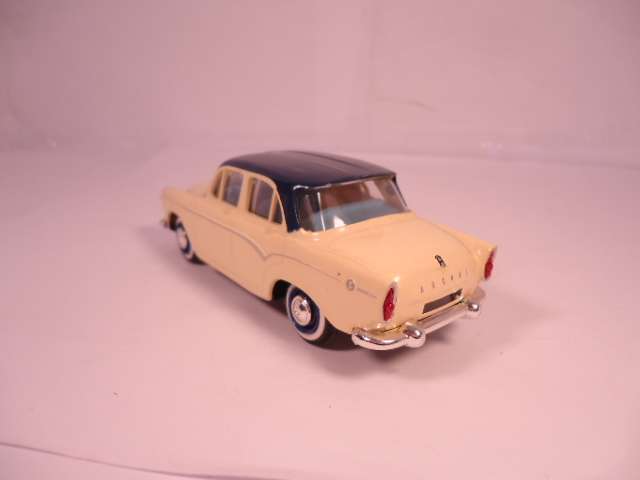 Norev - 1997 Simca Aronde - Resin Model