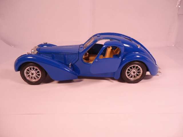 Bburago - 1936 Bugatti Atlantic - #503