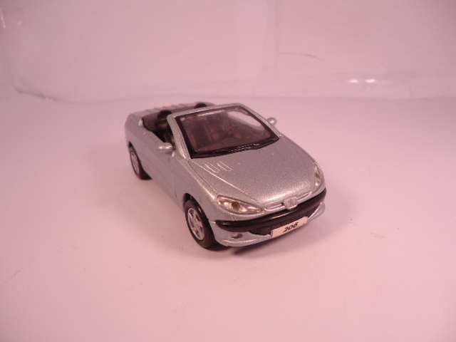 Maisto - Lot of 4 Models