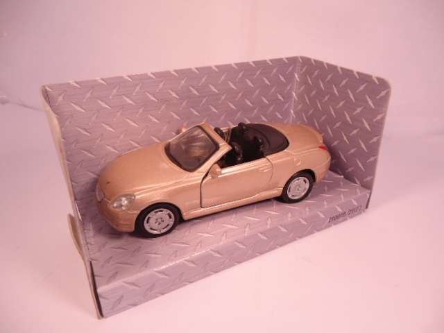 Maisto - Lot of 3 Models