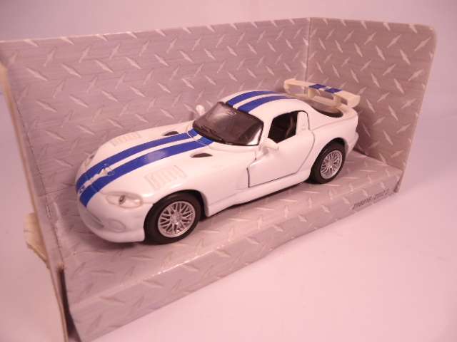 Maisto - Lot of 3 Models