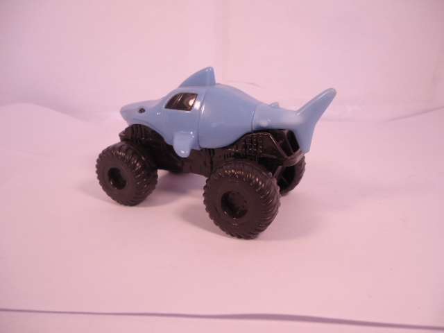 Hasbro - Lot of 4 Plastic Toys