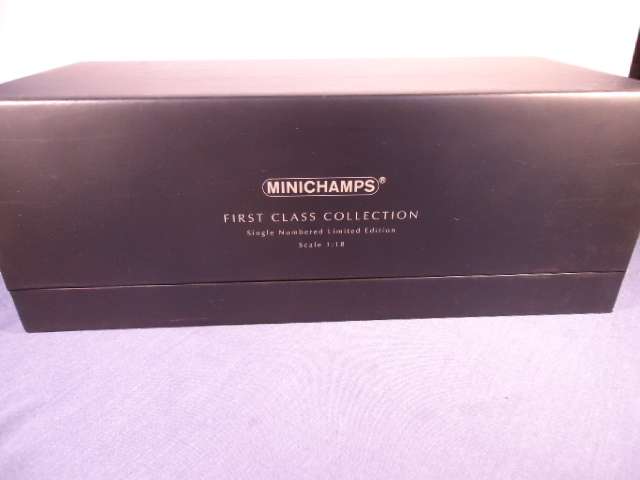 Minichamps - 1939 Alfa Romeo 6C 2500 SS Corsa Spider - First Class Collection -  # 107120230