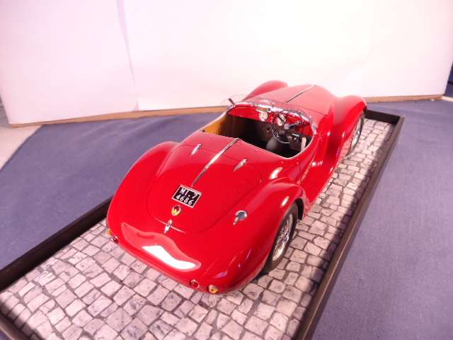 Minichamps - 1939 Alfa Romeo 6C 2500 SS Corsa Spider - First Class Collection -  # 107120230
