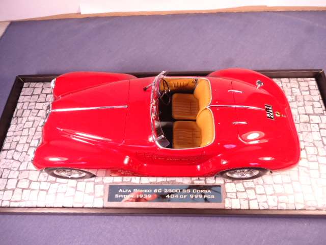 Minichamps - 1939 Alfa Romeo 6C 2500 SS Corsa Spider - First Class Collection -  # 107120230