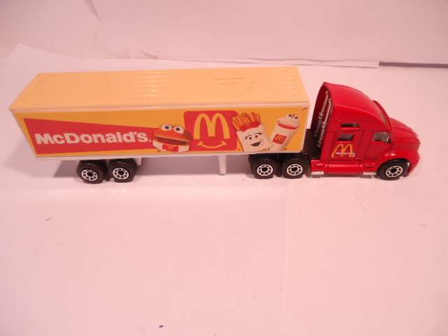 Matchbox Convoy - Kenworth Box Truck - McDonalds - # CY16