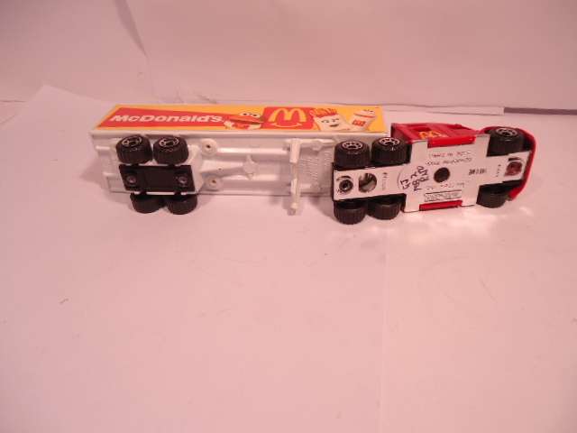 Matchbox Convoy - Kenworth Box Truck - McDonalds - # CY16