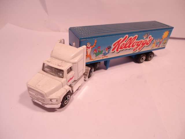 Matchbox Convoy - Ford Aeromax Box Truck - Kelloggs - # 165 O ME