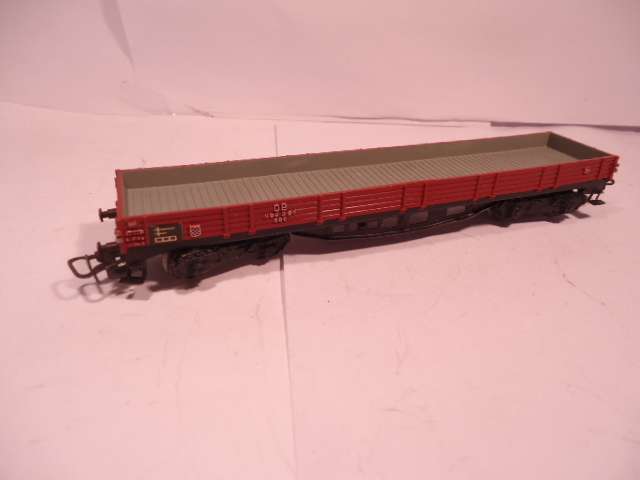 Marklin - Heavy Good Locomotive - # 3027 - Untested plus Rolling Stock
