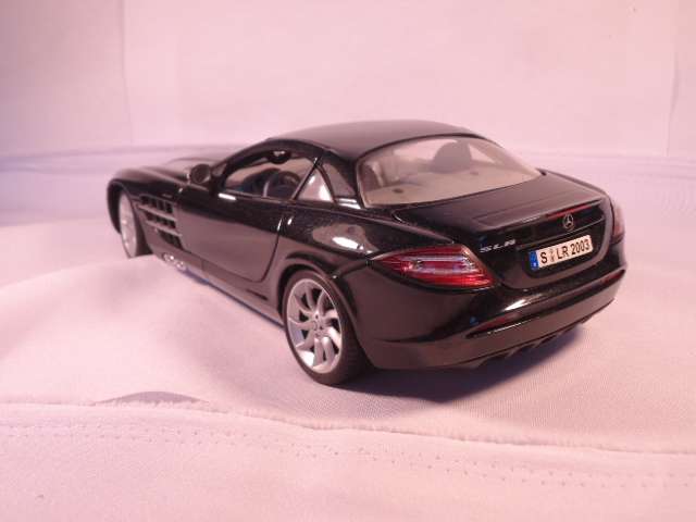 Maisto - Mercedes-Benz SLR McLaren