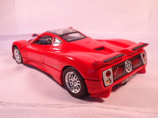 Motor Max -Pagani Zonda C12  # 73147