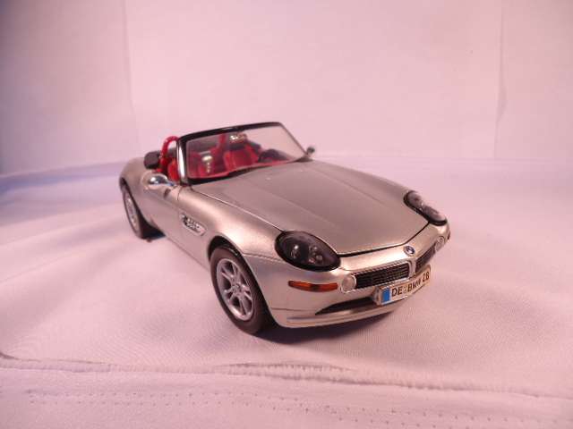Motor Max - BMW Z8 Roadster # 73106