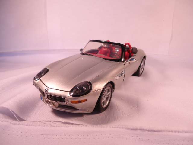 Motor Max - BMW Z8 Roadster # 73106
