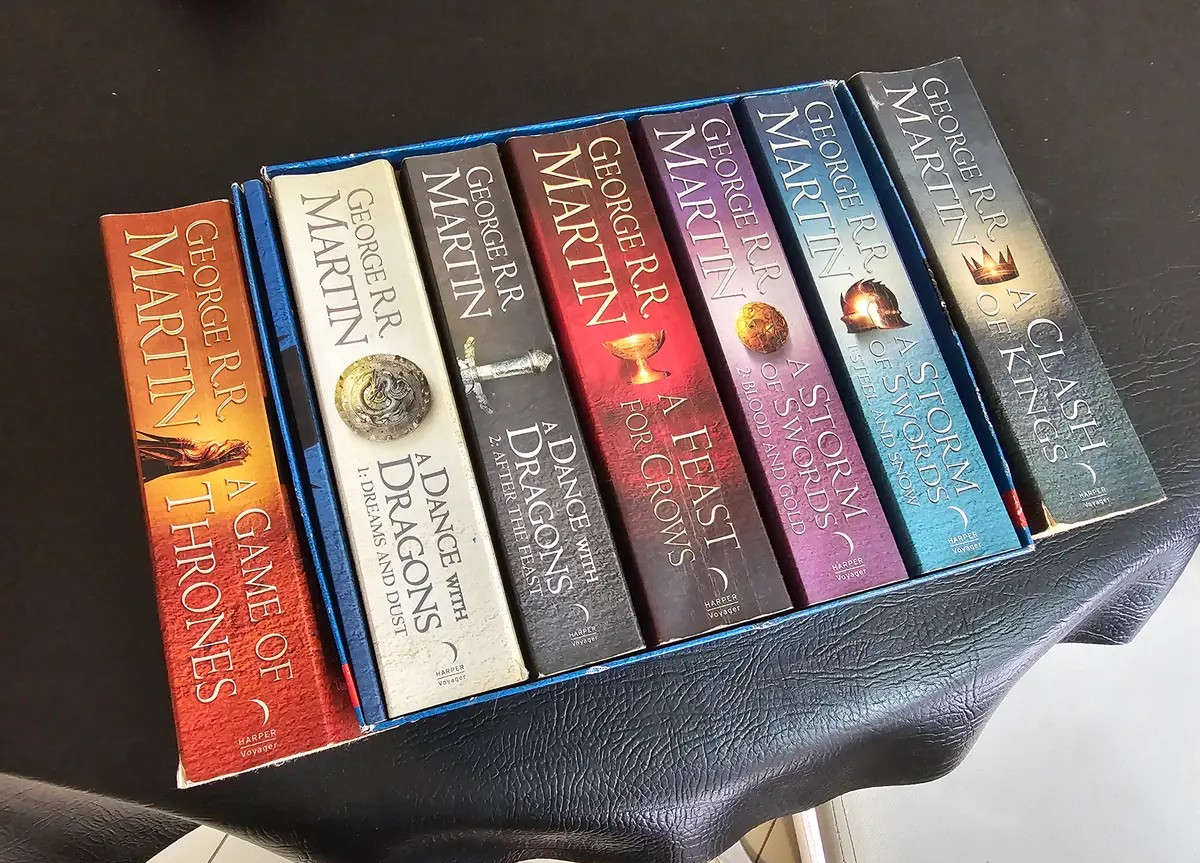 Award Winning Game of Thrones Book Collection of 7 includes Companion (Bid for all)