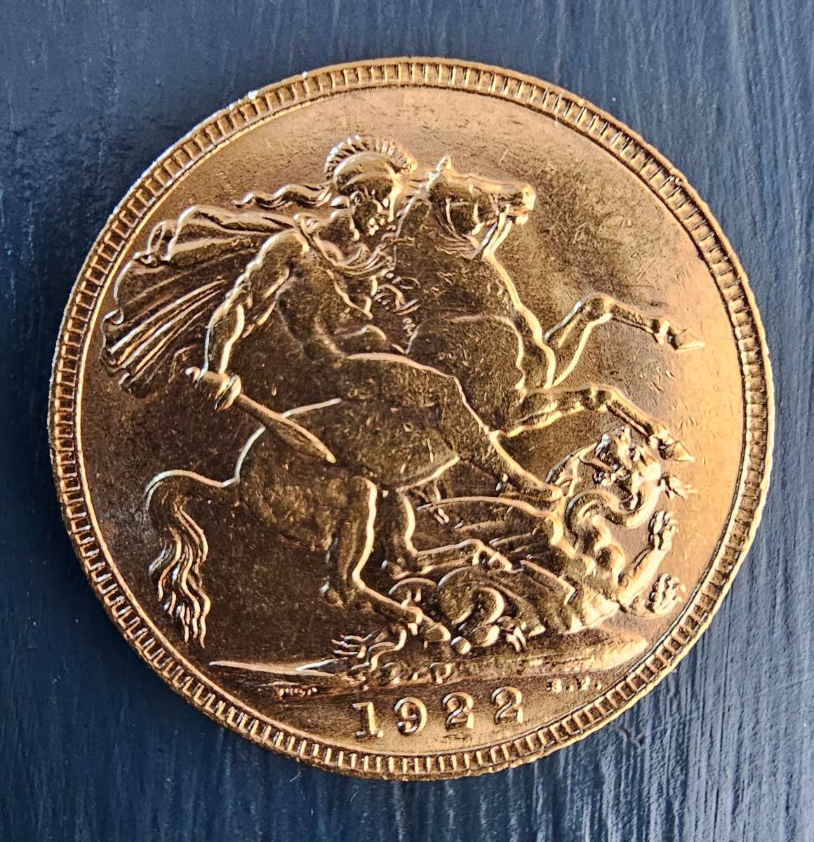 1922 KING GEORGE V GOLD SOVEREIGN