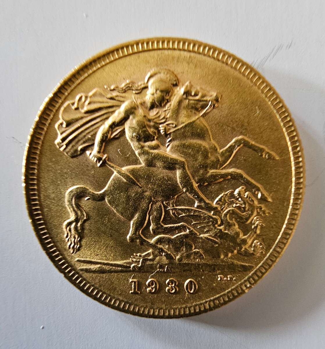 1930 KING GEORGE "V" GOLD SOVEREIGN - BEAUTIFUL