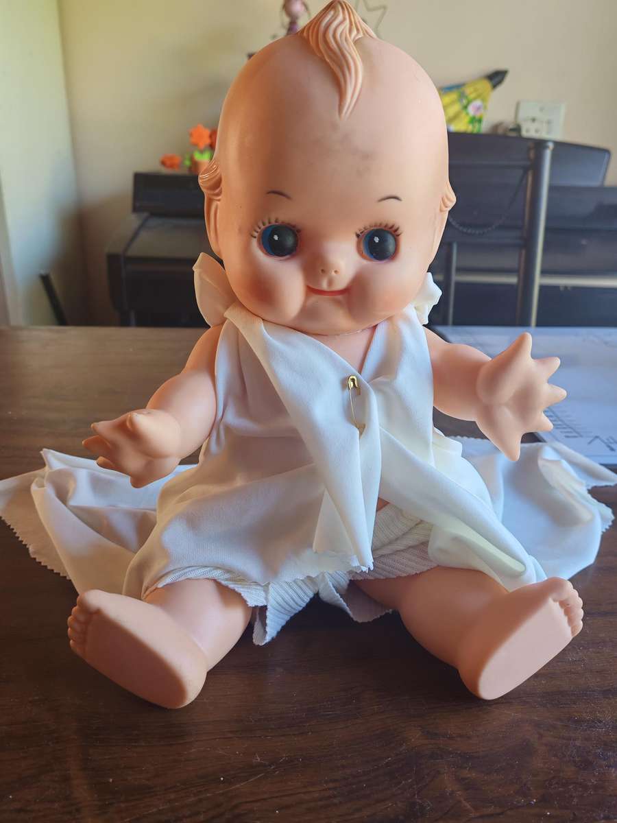 Gorgeous large (30cm+) vintage Kewpie doll