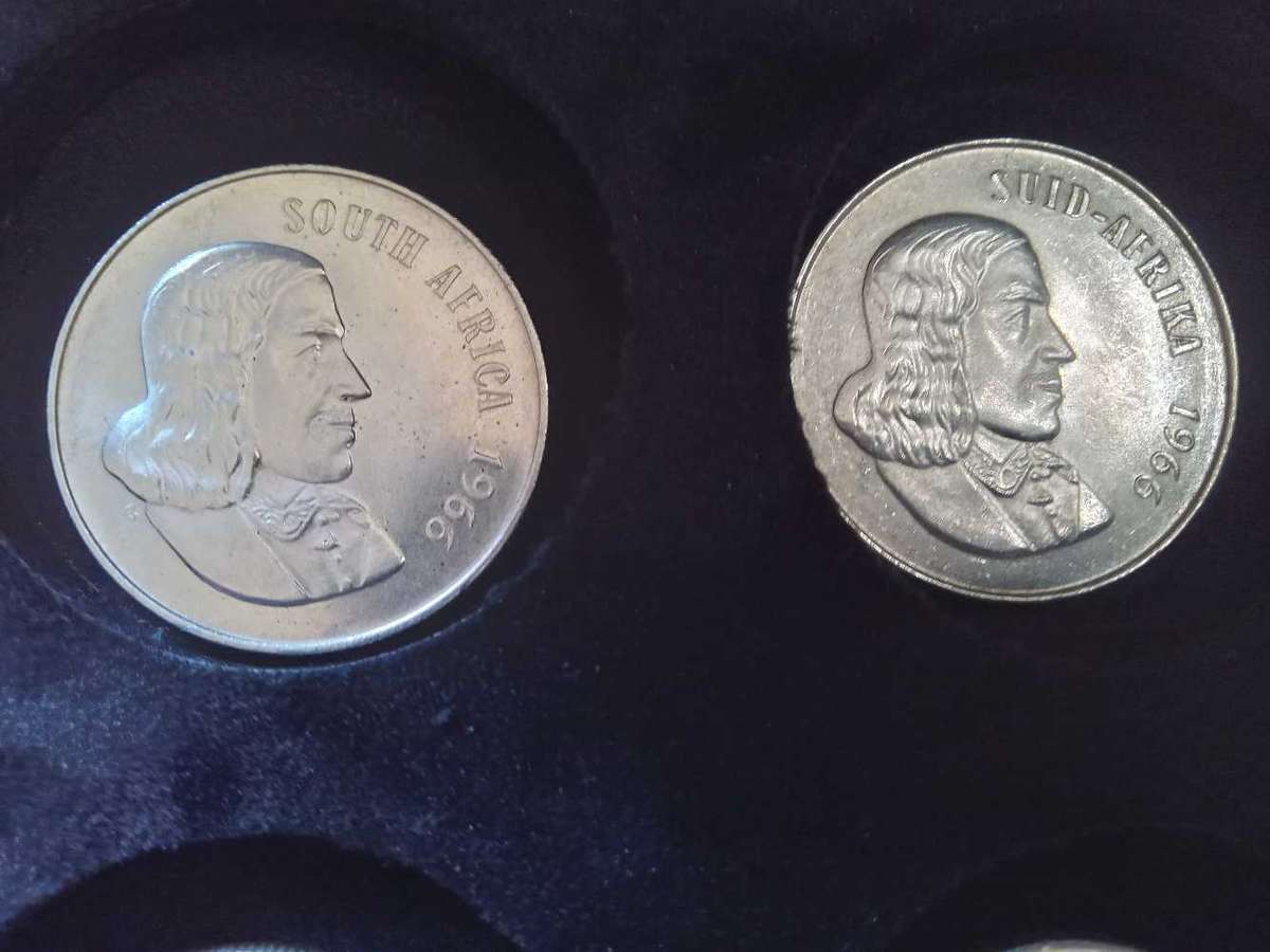 Great set of South African R1 from 1966 to 1976