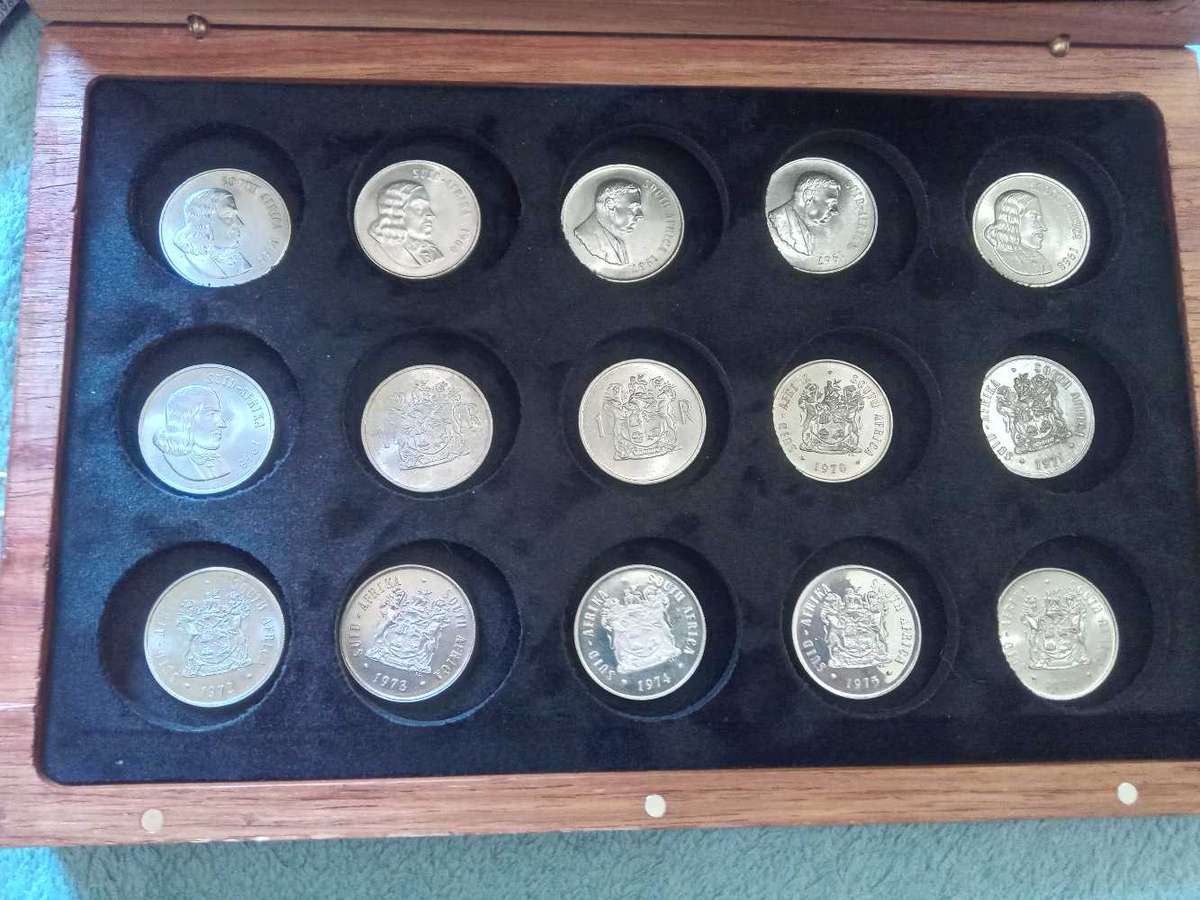 Great set of South African R1 from 1966 to 1976