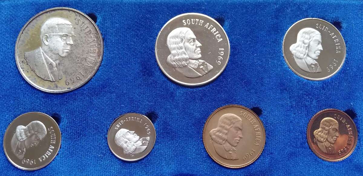 SOUTH AFRICA.PROOF 1969 SET WITH SILVER R1 NO GOLD