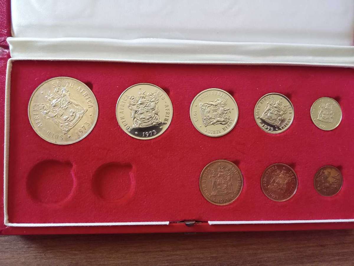 South Africa.1973 proof set with silver R1 no gold