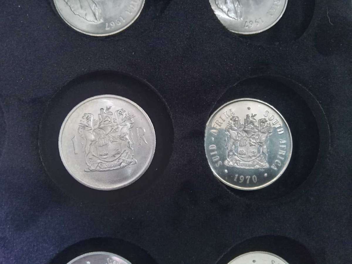 Great set of South African R1 from 1966 to 1976