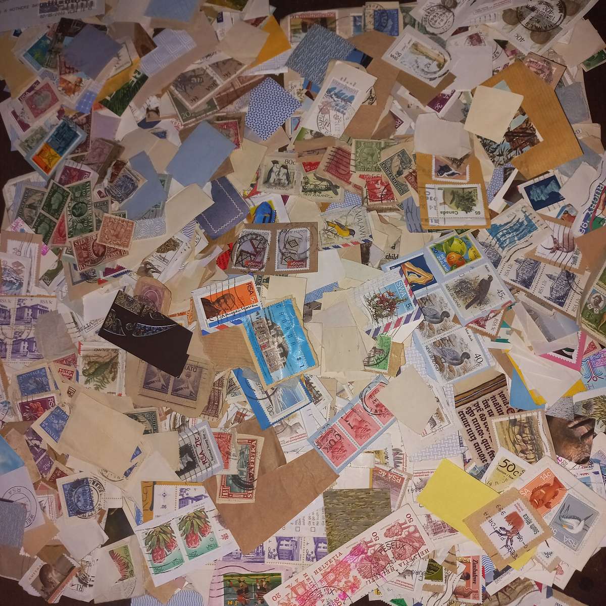 World Mix on Paper - Kiloware - R1 start