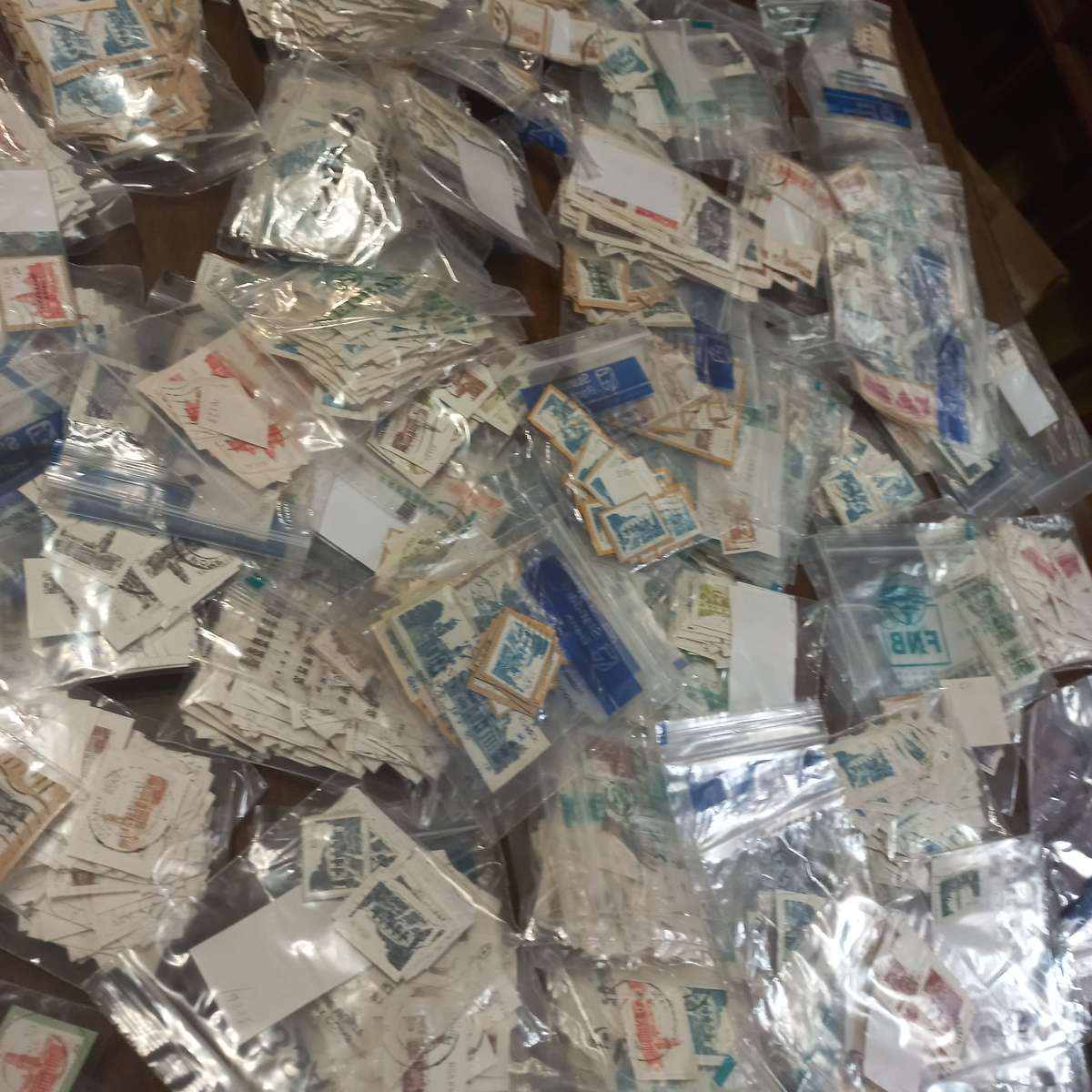 South Africa - 1982 Building Definitive in Bulk - Carefully sorted - R1 Start