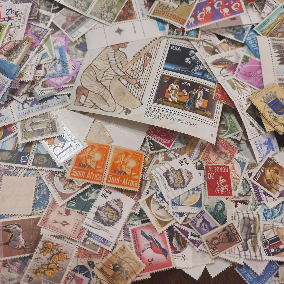 Huge lot of world stamps from various periods - Starting at R1