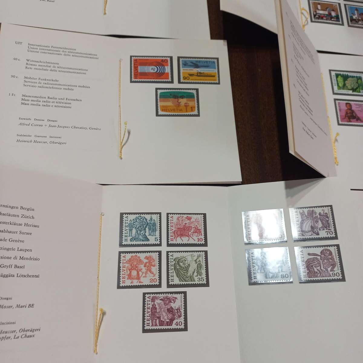 Switzerland Helvetia - 28 Mint sets from 1976 to 1978 in First Day Folders - Starting at R1