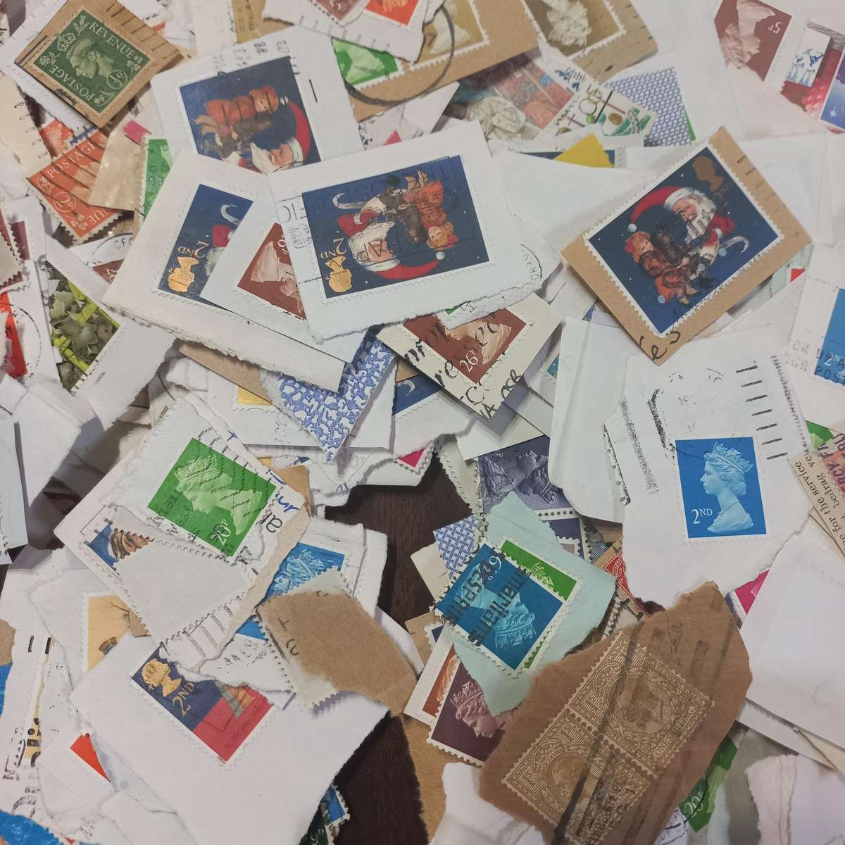 Great Britain on Piece - mainly modern - Queen Elizabeth era - Includes Machins - Starting at R1