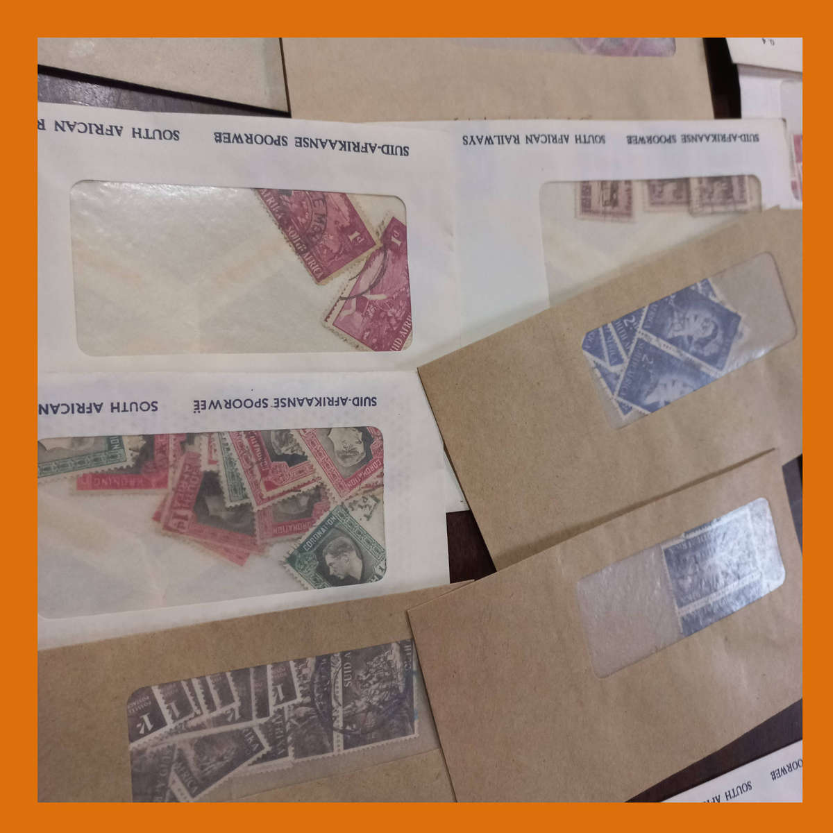 South Africa Union and Early Republic Stamps Sorted in Envelopes Total Weight 450g