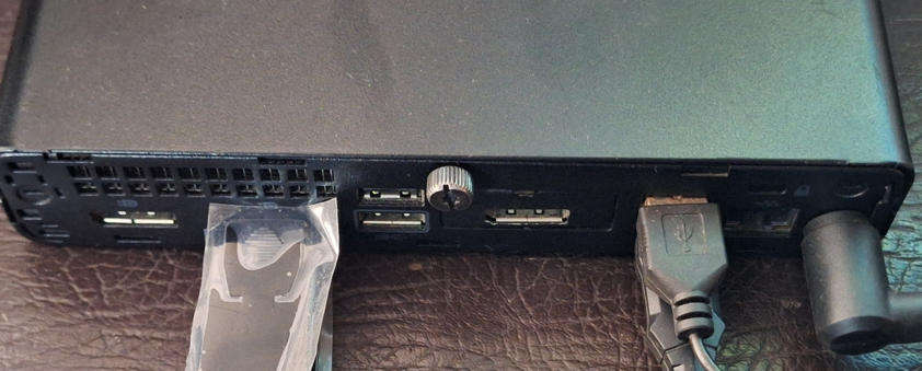 HP EliteDesk 8th Gen i5 8GB DDR4 RAM 256GB M.2 Gen3 SSD