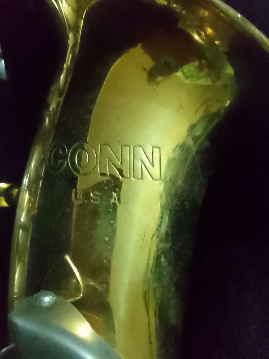 Conn (USA) Alto saxophone