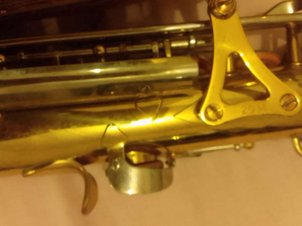 Conn (USA) Alto saxophone