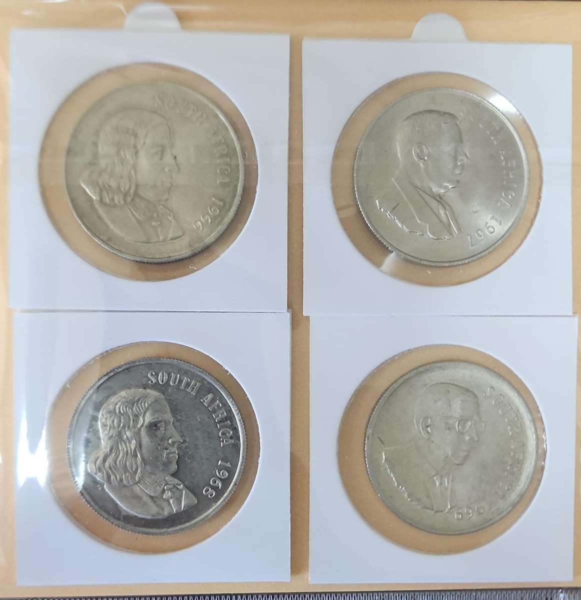 R1 Silver ~ 1966(Eng&Afr), 1967(Eng&Afr), 1968(Eng&Afr) & 1969(Eng&Afr) ~ 8 Coin Set!!