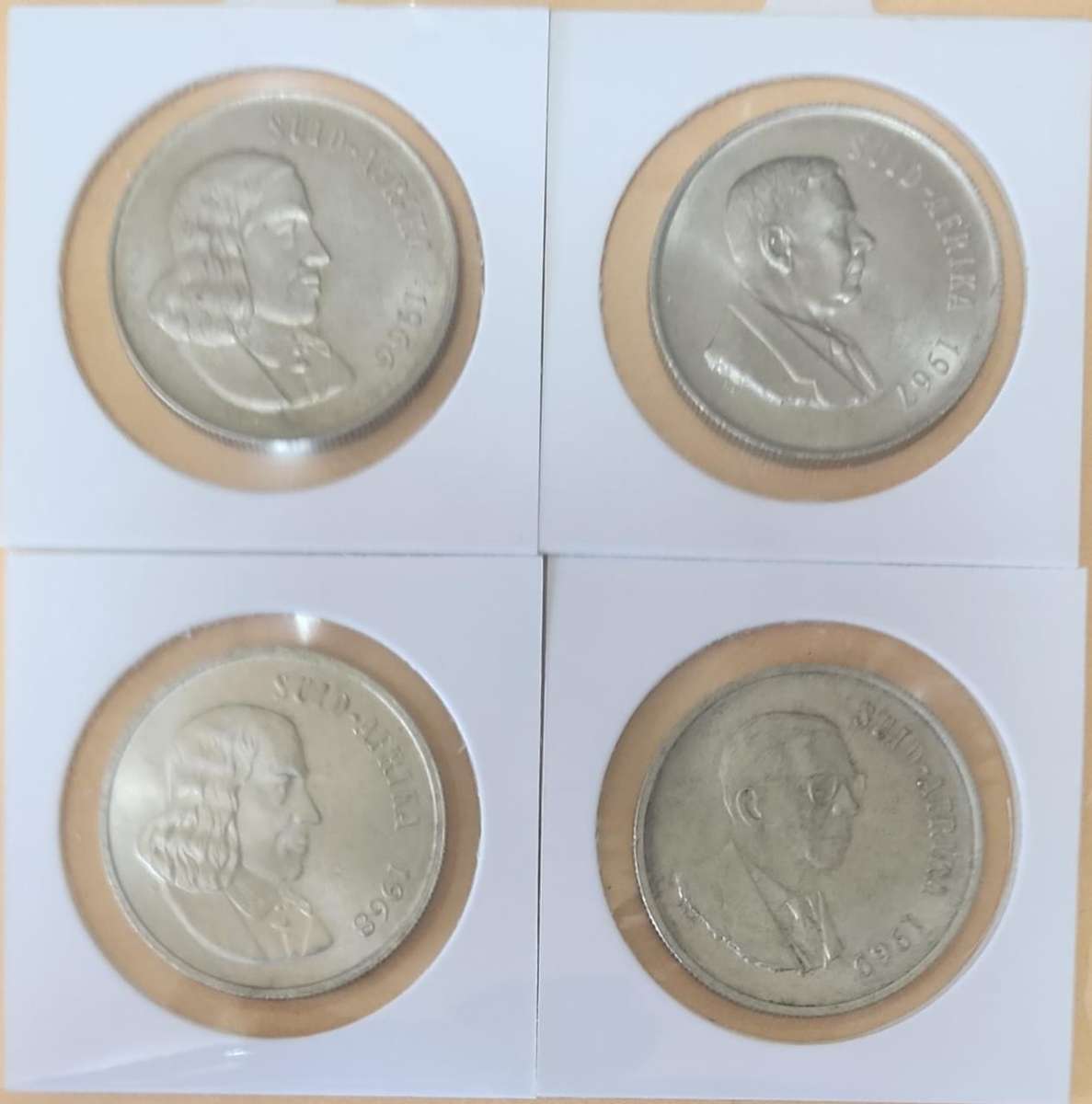 R1 Silver ~ 1966(Eng&Afr), 1967(Eng&Afr), 1968(Eng&Afr) & 1969(Eng&Afr) ~ 8 Coin Set!!